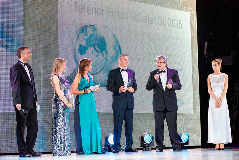Telenor Etikus Vállalat Díj díjátadó a Grundfosnak és a Biofilternek