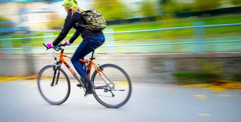Kerékpárút épül Tata és Agostyán között